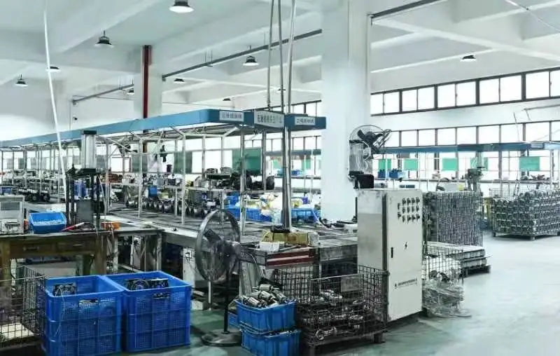 Compresseur d’air industriel silencieux sans huile, 8 bars